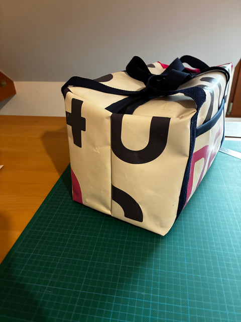 Sac de sport upcyclé